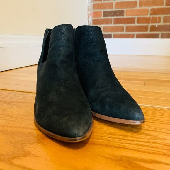 Frye Regina Heel Ankle Boot - Size 8 - Picture 3 of 16